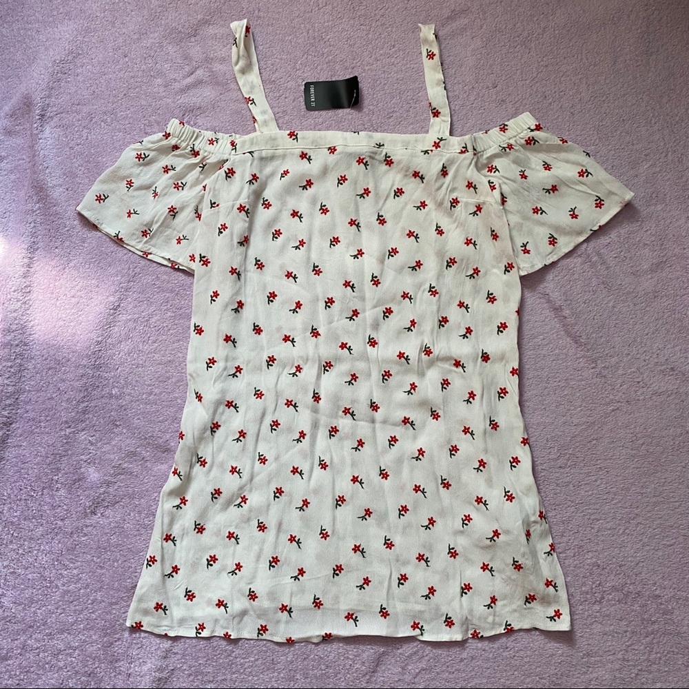 🍁5/$25 F21 Floral Embroidered Off Shoulder Dress